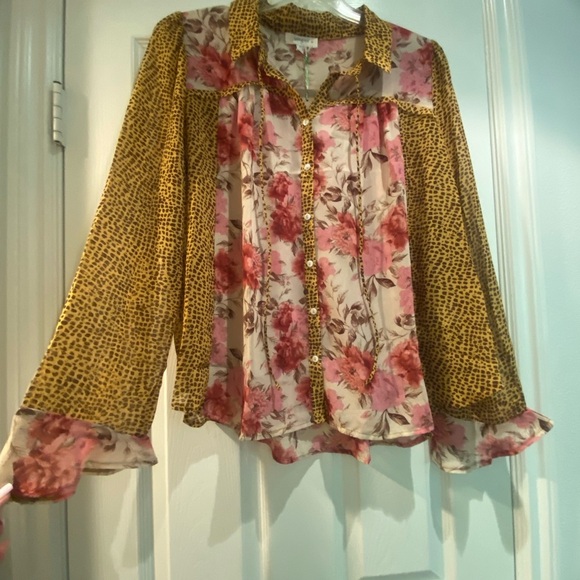 Umgee Women’s Floral Leopard Print Oversized Beautiful Blouse New XL-2XL - Picture 9 of 13